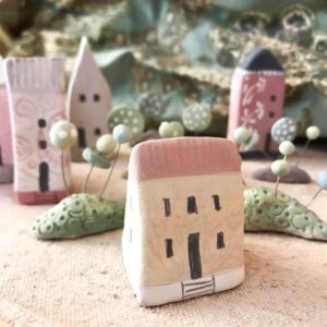 Ceramic Handbuilding: For Beginners (Ages 6-9)