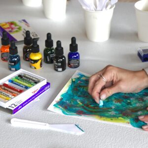 Paint what you feel: an intuitive mixed media painting exploration (Ages 15-18)